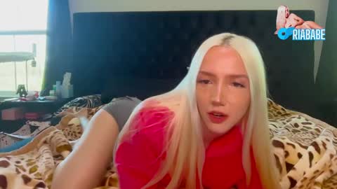 ria  online show from April 22, 6:26 pm