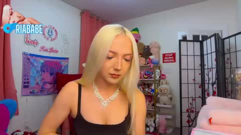 ria  online show from April 27, 2:42 am