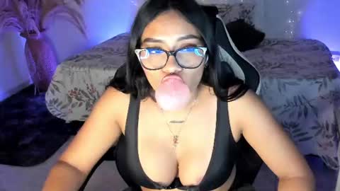 RianaK online show from July 18, 5:31 am