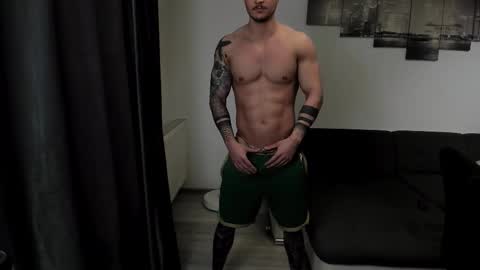 RichardDarell online show from March 16, 6:39 am