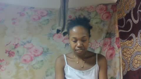richimelaa online show from May 20, 11:27 am