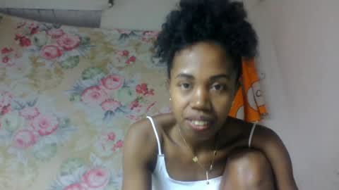 richimelaa online show from May 25, 12:00 pm