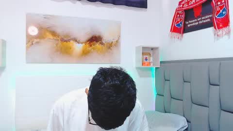 Ricki online show from April 8, 6:22 pm