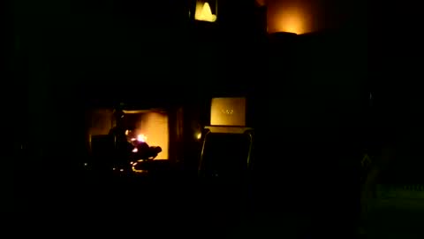 PINK HOLE TWINK online show from April 5, 4:09 am