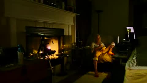 PINK HOLE TWINK online show from December 21, 5:25 am