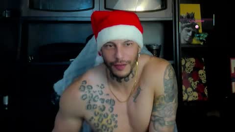 ricky_santos_ online show from December 1, 10:19 pm