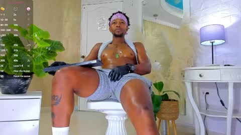 RicoBrowm online show from April 25, 4:14 am