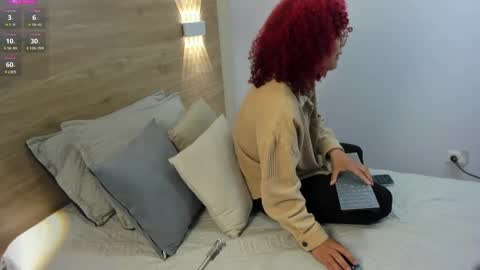 Sara online show from April 21, 10:00 am