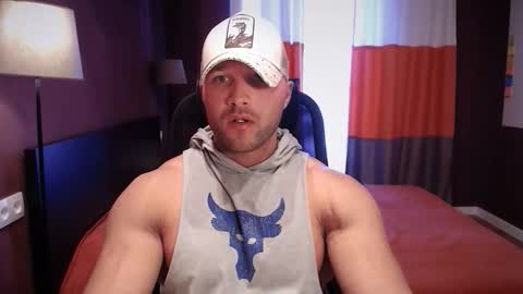 Snapshot of rikadler chatting on October 20, 7:57 am rikadler online show from October 20, 7:57 am