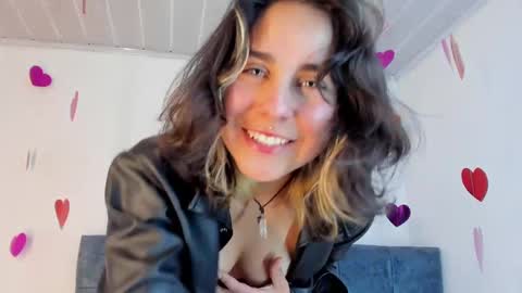 Riley online show from February 14, 10:14 pm