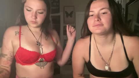 rileycooperrr online show from June 5, 4:41 am