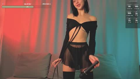 Snapshot of rinacain chatting on October 19, 1:54 am RINA online show from October 19, 1:54 am