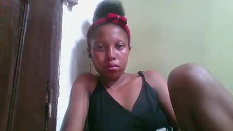 rinah654271 online show from April 18, 7:07 pm