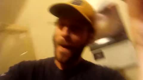 Snapshot of ripperusa33 chatting on September 20, 3:09 am ripperusa33 online show from September 20, 3:09 am