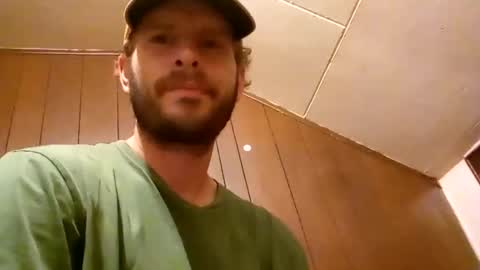 Snapshot of ripperusa33 chatting on September 16, 1:18 am ripperusa33 online show from September 16, 1:18 am