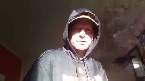 Snapshot of ripperusa33 chatting on October 1, 9:35 pm ripperusa33 online show from October 1, 9:35 pm