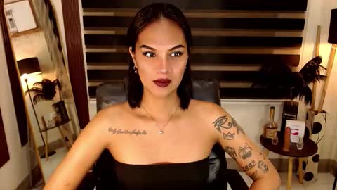 riri online show from November 29, 10:12 am