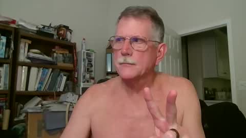 rlb93311 online show from May 6, 5:13 am