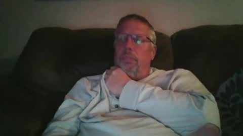 Snapshot of rob9271963 chatting on January 24, 1:03 am Rob online show from January 24, 1:03 am