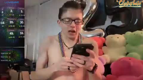 Robert Cici Jr. online show from March 1, 1:43 am