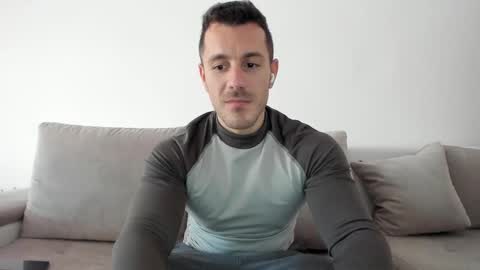 roberto4ever online show from February 24, 12:37 pm