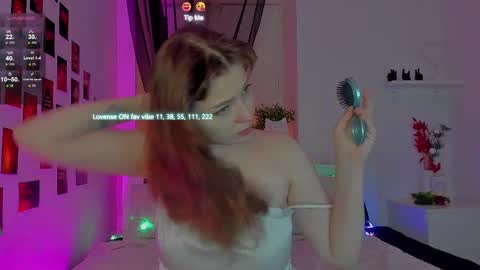 robi_rosemary online show from January 11, 6:03 am