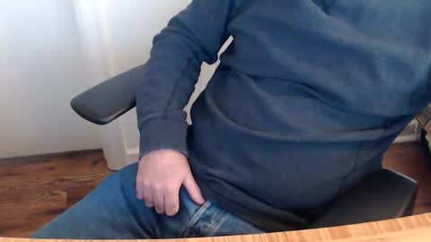 robidan6923 online show from October 31, 2:50 pm