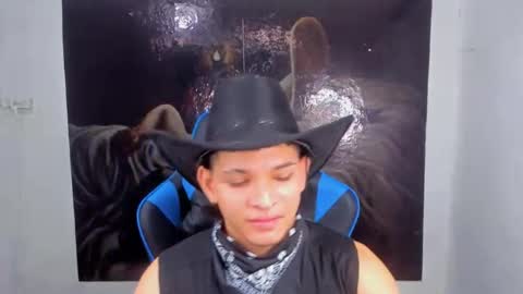 Robin online show from December 3, 12:34 pm