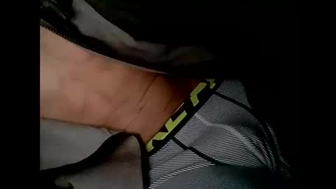 R online show from February 28, 11:34 pm