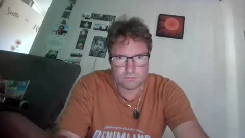 robinouhot online show from July 6, 9:39 am