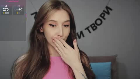 rocketsgirl online show from April 14, 7:00 am