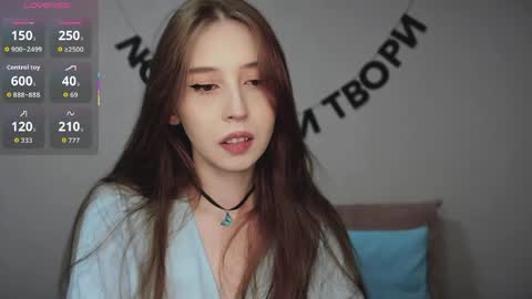 rocketsgirl online show from April 15, 7:44 am