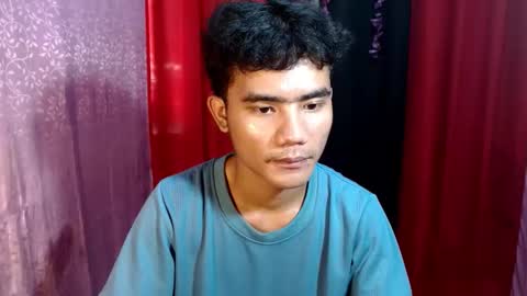 roianboyyy online show from May 25, 11:55 pm