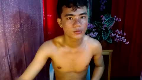 roianboyyy online show from July 20, 11:50 pm