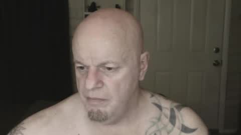 roinaz online show from February 19, 11:04 pm