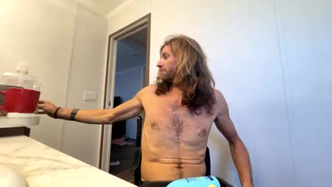 Rollinintheweeds online show from October 1, 4:50 pm