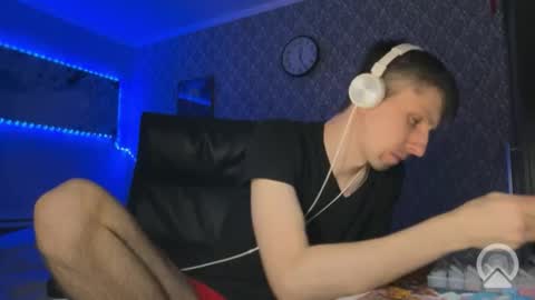 roma305991 online show from March 28, 7:26 pm