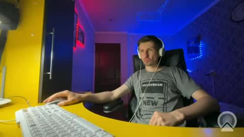 roma305991 online show from June 25, 10:04 pm