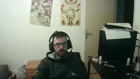 romainb72 online show from April 4, 6:09 am