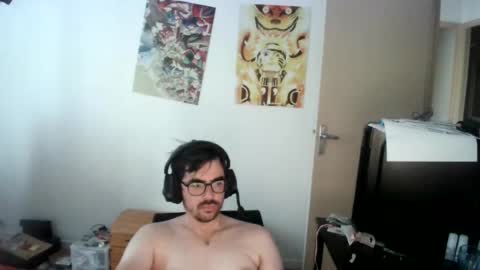 romainb72 online show from August 5, 5:48 am