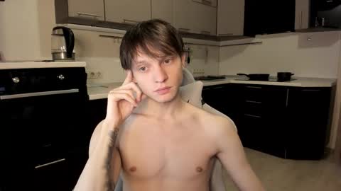 Romeo online show from October 31, 9:37 pm