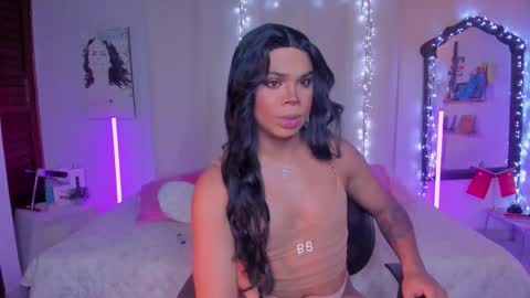 Romi Rouse online show from January 6, 2:59 am