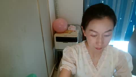 rongrong0329 online show from July 7, 6:37 am