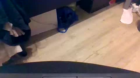 ronni_ga online show from May 15, 11:34 pm
