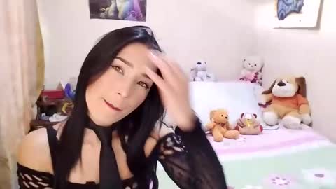 andrea online show from December 4, 7:39 pm