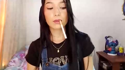 andrea online show from February 25, 8:01 pm