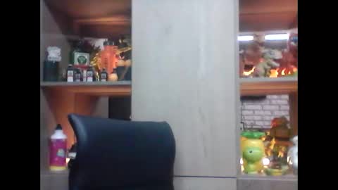 roroavila online show from December 3, 6:14 am