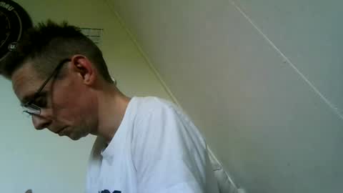 rororober online show from August 7, 2:37 pm