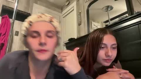 Snapshot of ros3210 chatting on September 16, 4:37 am Rose online show from September 16, 4:37 am