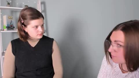 rosalie_shy online show from October 27, 10:15 am